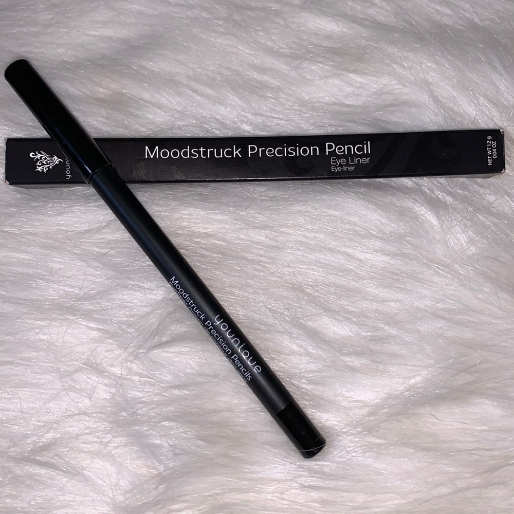 Younique moonstruck precision pencil eyeliner